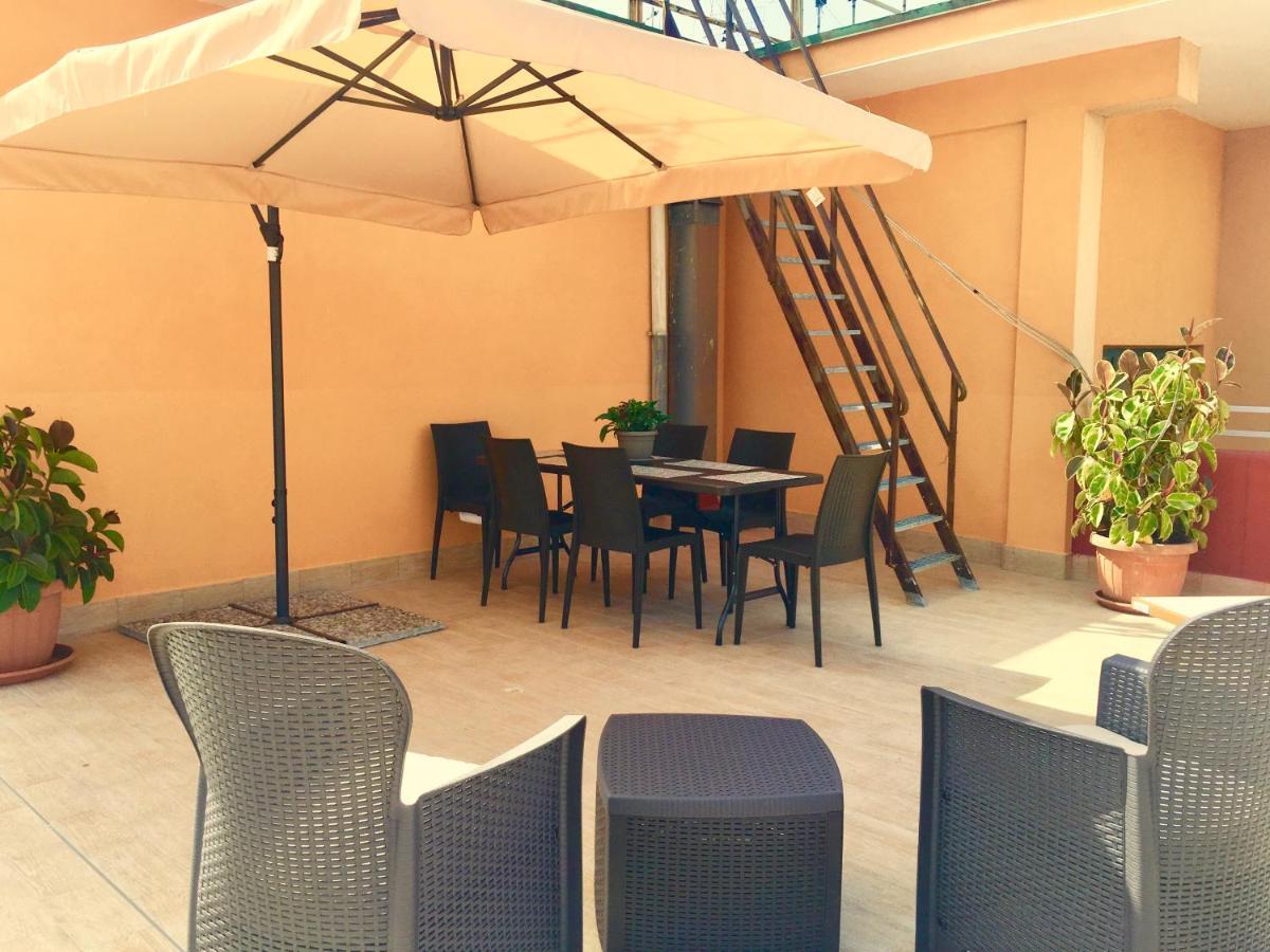 Dimora Montpellier Lägenhet Salerno Exteriör bild